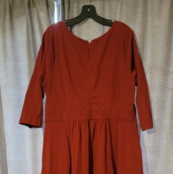 This is an eshakti Maxi. - Picture 2 of 3